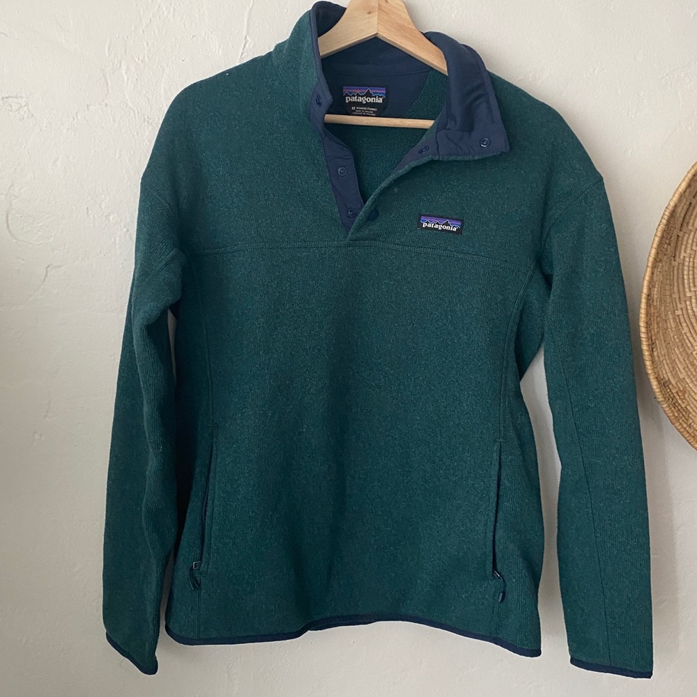 Patagonia Women's Lightweight Better Sweater Discontinued Dark Green